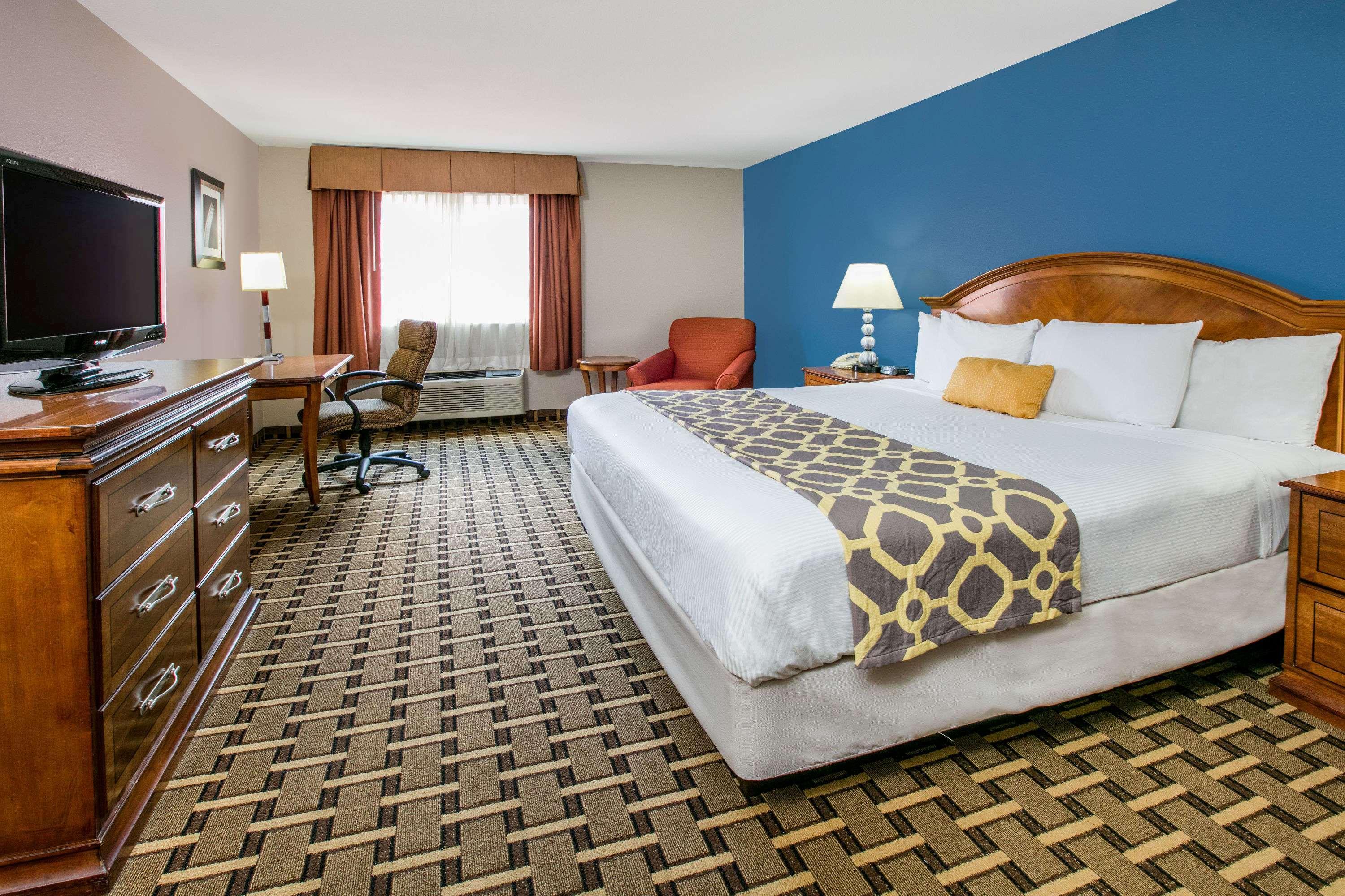 Baymont By Wyndham Lawton Hotel Eksteriør billede