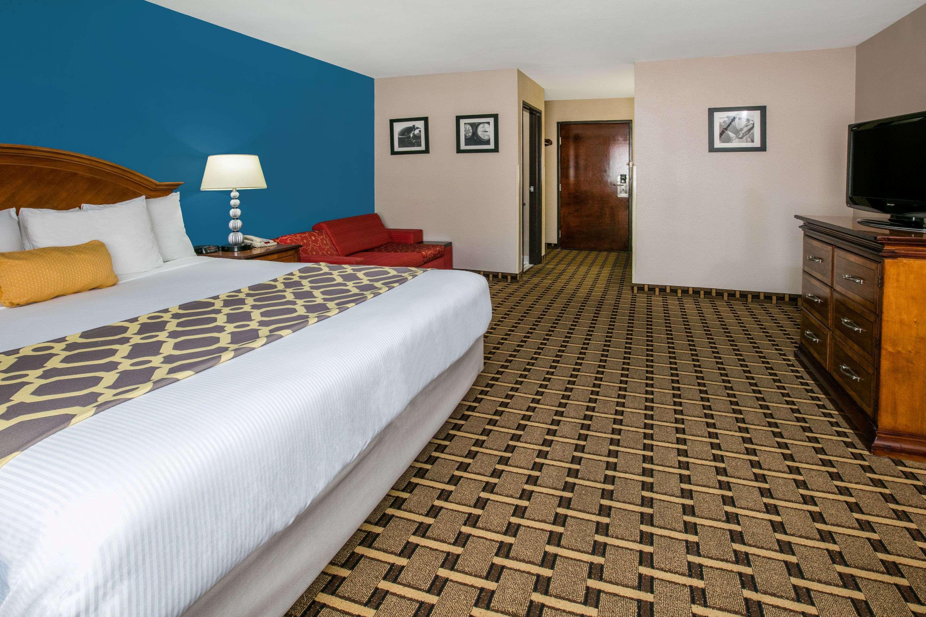 Baymont By Wyndham Lawton Hotel Eksteriør billede